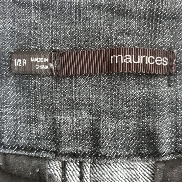1/2 Reg Maurices Jean's - Picture 5 of 7
